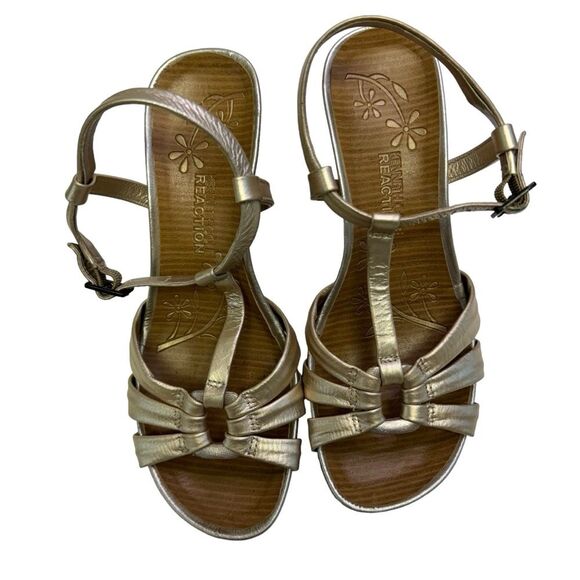 Reaction Kenneth Cole Gold T‎ Strap Wedge Sandals Women's Heels - Picture 8 of 15